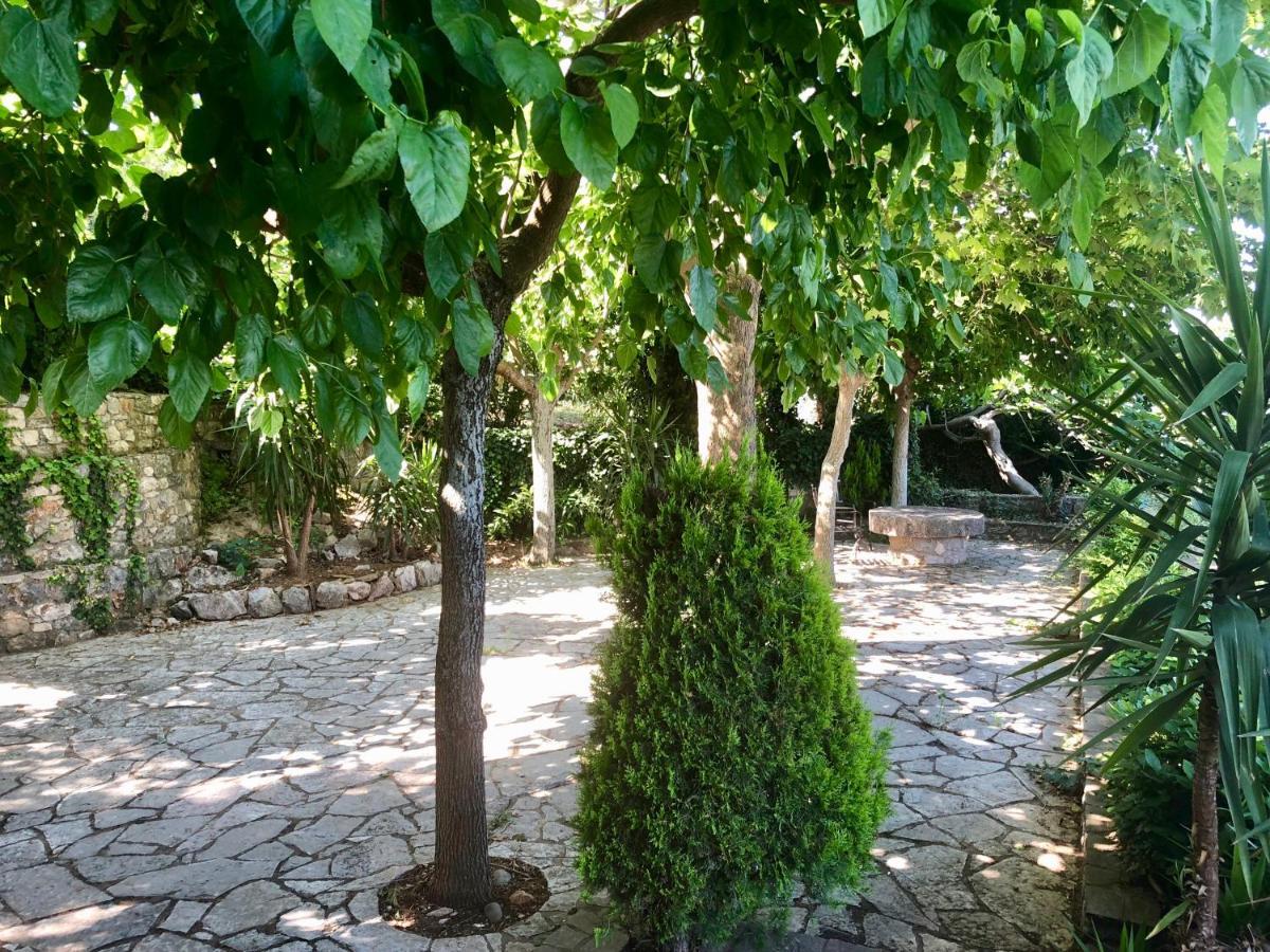 Gaia Guest House Kalamata Exterior photo